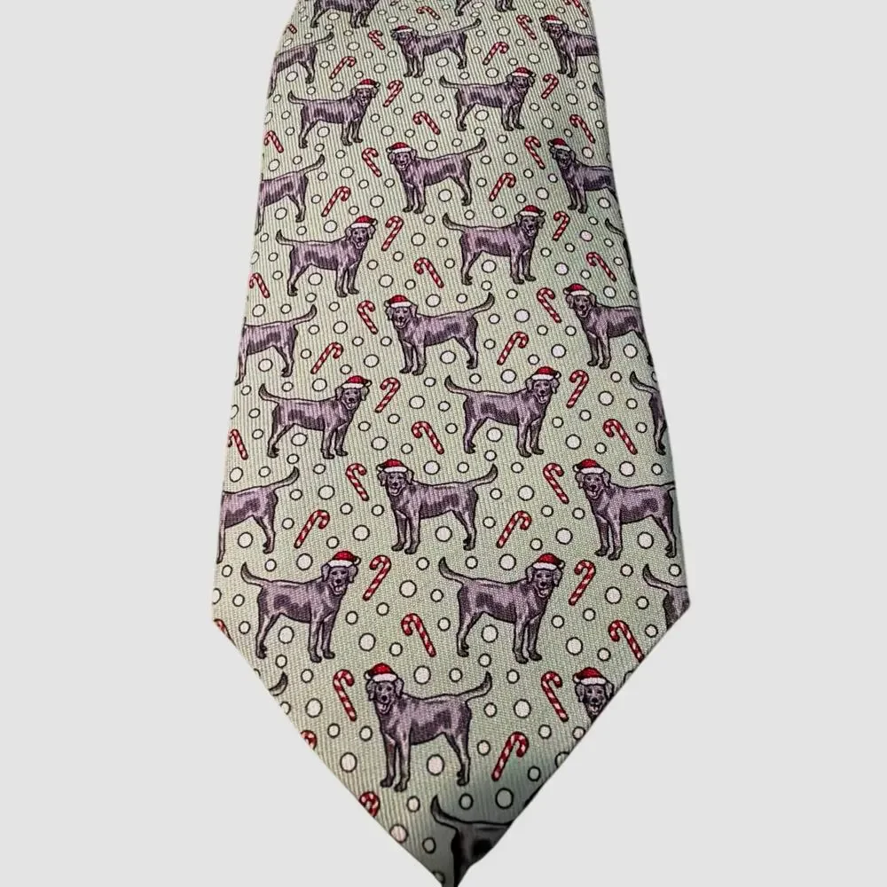 Vineyard Vines mens silk necktie tie green with black lab in Santa hat